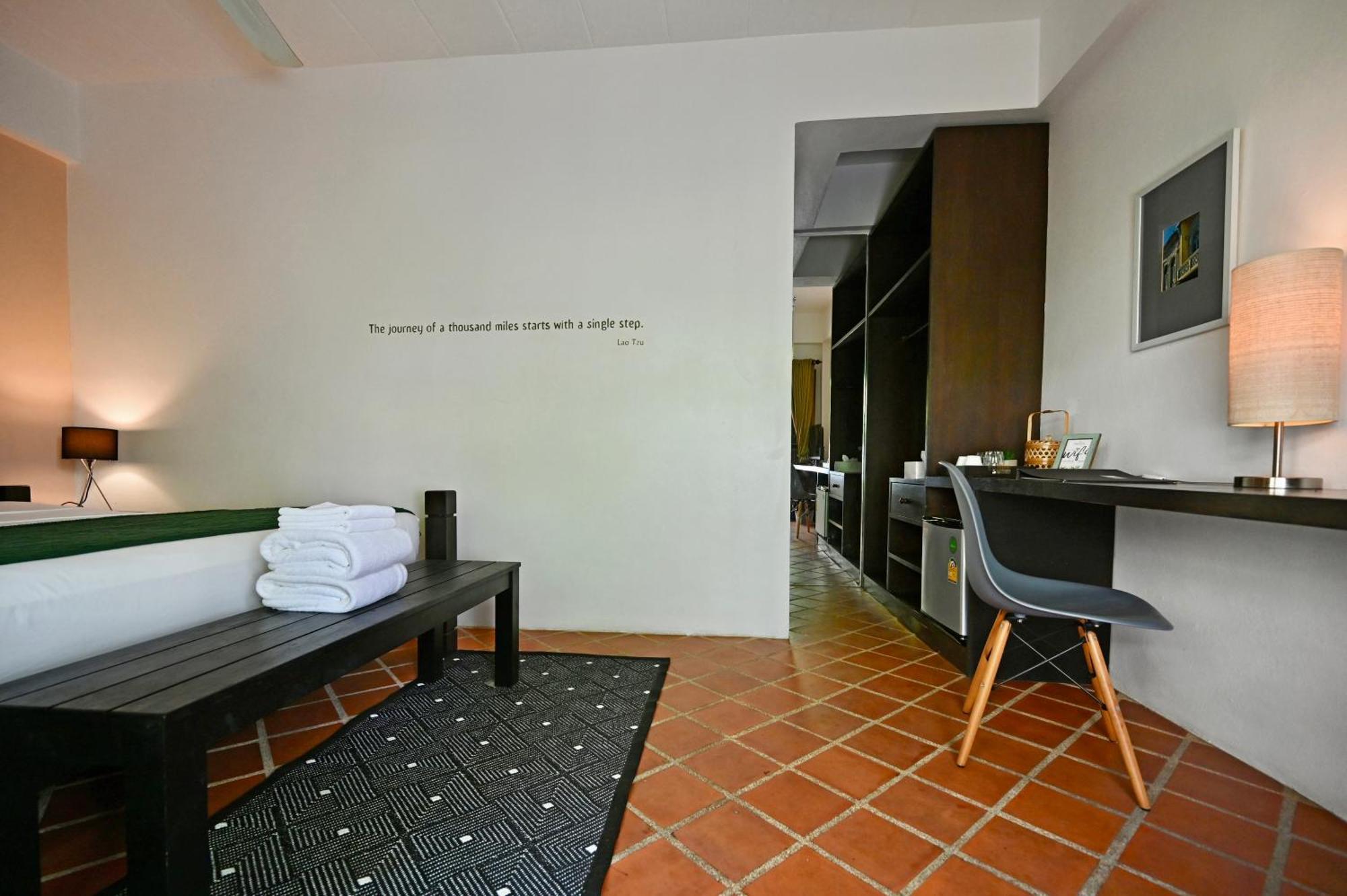 Papacrab Boutique Guesthouse カマラビーチ エクステリア 写真